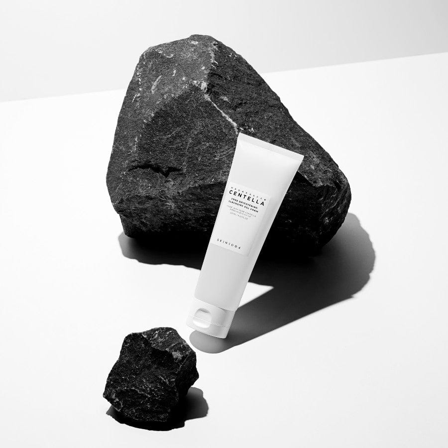 Tone Brightening Cleansing Gel Foam - CENTELLA image 0