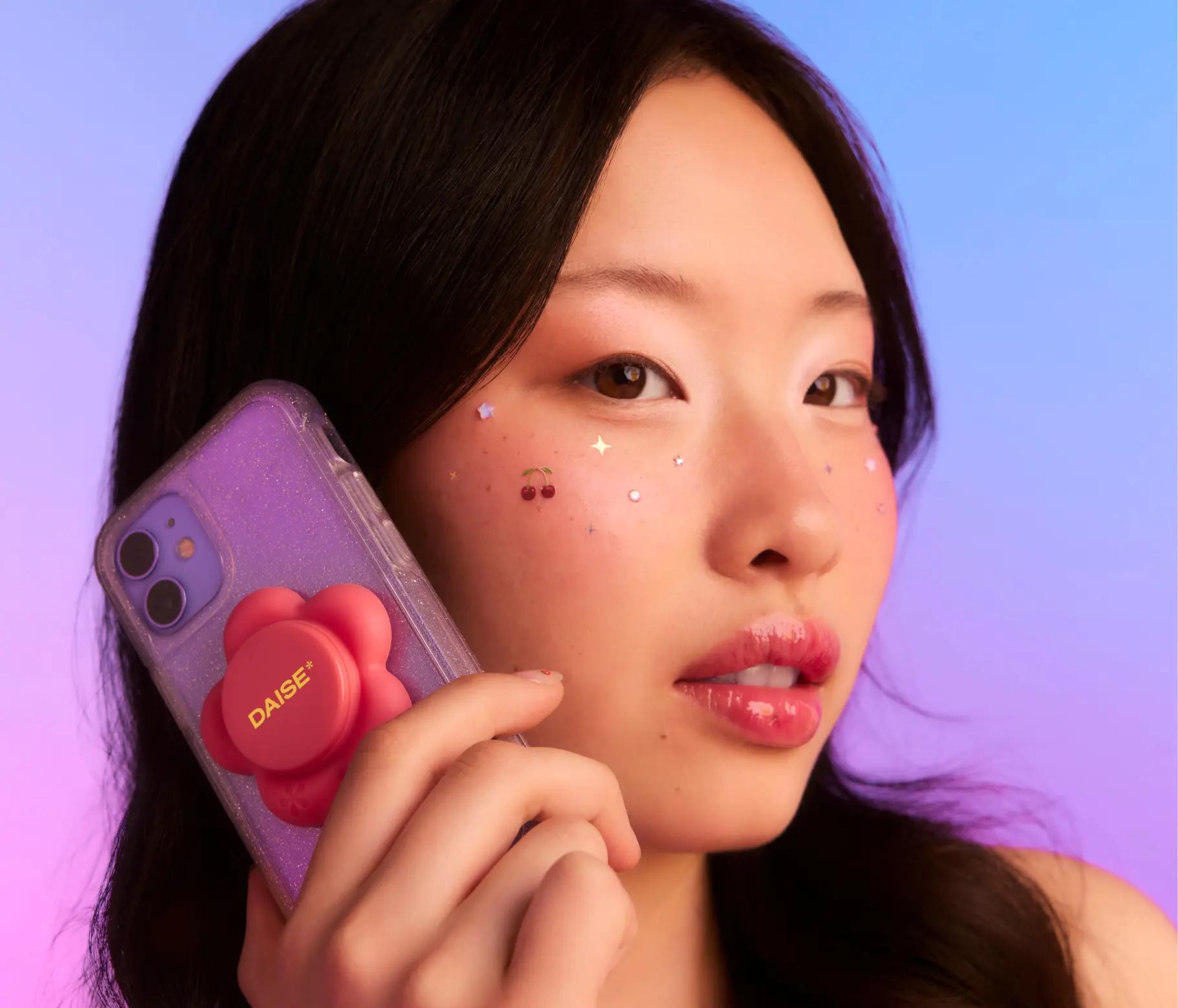 DAISE Lip Service Lip Balm Phone Pod