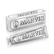 Marvis Whitening Mint Toothpaste Pasta Dental Blanqueadora Con Menta 75 ml