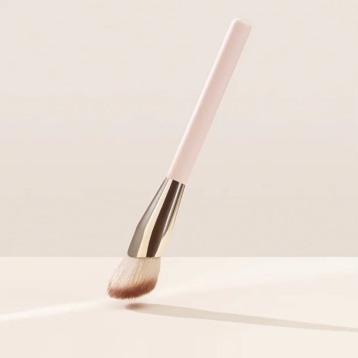 Rare Beauty by Selena Gomez 
Soft Pinch Blush Brush image 1