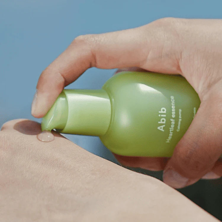 Abib Heartleaf Essence Calming Pump – Esencia Calmante e Hidratante con Houttuynia Cordata