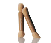 BAJO PEDIDO - RHODE Pocket Brush Brocha De Maquillaje Doble Punta