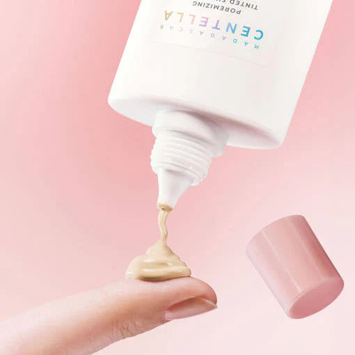 SKIN1004 Madagascar Centella Poremizing Velvet Finish Sunscreen — Protector Solar Con Centella Asiática, Control De Poros Y Acabado Aterciopelado