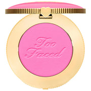 Too Faced Cloud Crush Blurring Powder Blush | Rubor en Polvo Suavizante con Efecto Difuminado