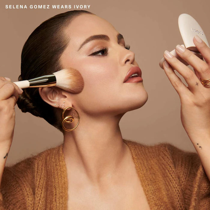 BAJO PEDIDO - Rare Beauty by Selena Gomez True to Myself Tinted Pressed Finishing Powder — Polvo Compacto Sin Talco Con Acabado Natural Y Luminoso