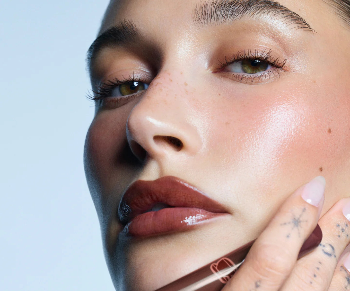 Bajo Pedido - Rhode Lip Tint – Bálsamo Labial con Color e Hidratación