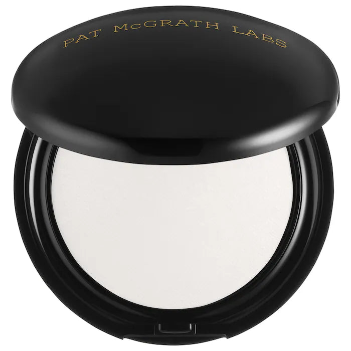 BAJO PEDIDO - PAT McGRATH LABS Skin Fetish: Sublime Perfection Blurring Under Eye Powder | Polvo Corrector Ojeras