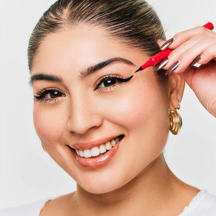 Bajo Pedido | ONE/SIZE by Patrick Starrr Point Made Waterproof Liquid Eyeliner Pen