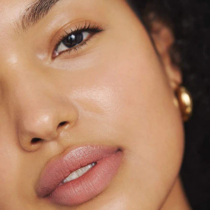 BAJO PEDIDO - MERIT Day Glow Dewy Highlighting Balm | Iluminador