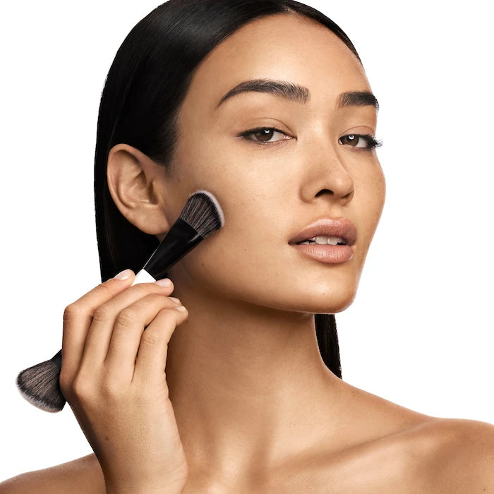 Bajo Pedido - MAKEUP BY MARIO F4 Dual-Ended Foundation and Face Brush | Brocha Doble para Base y Rostro