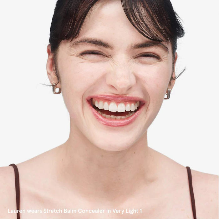 BAJO PEDIDO - Glossier Stretch Concealer Corrector De Larga Cobertura Modulable Con Acabado Luminoso
