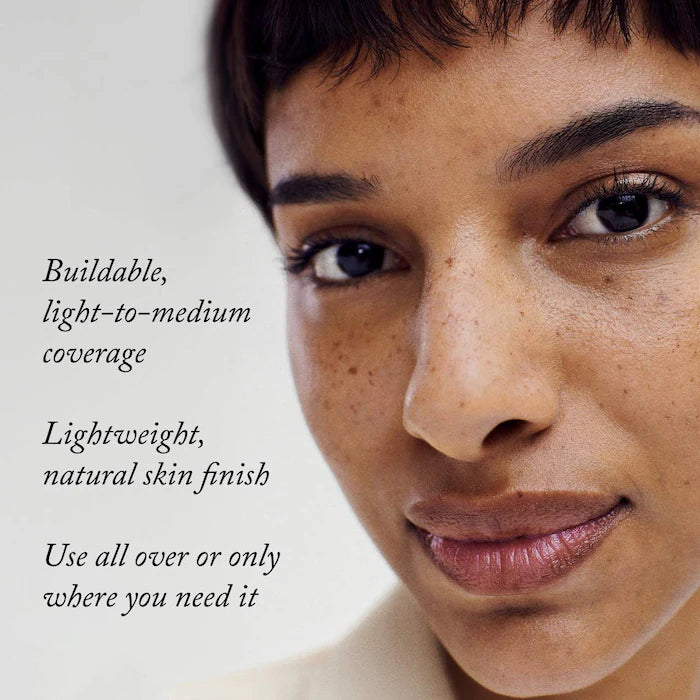 BAJO PEDIDO - MERIT The Minimalist Perfecting Complexion Foundation and Concealer Stick — Base Y Corrector En Barra Con Acabado Natural E Hidratante