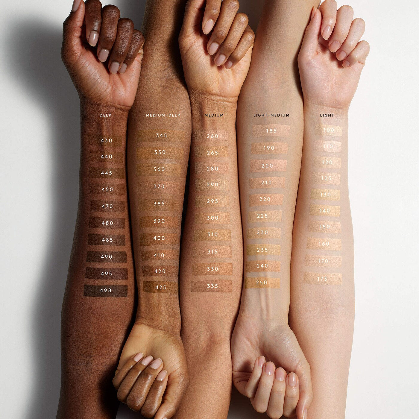 BAJO PEDIDO - FENTY BEAUTY BY RIHANNA Soft’Lit Naturally Luminous Hydrating Longwear Foundation | Base de Maquillaje