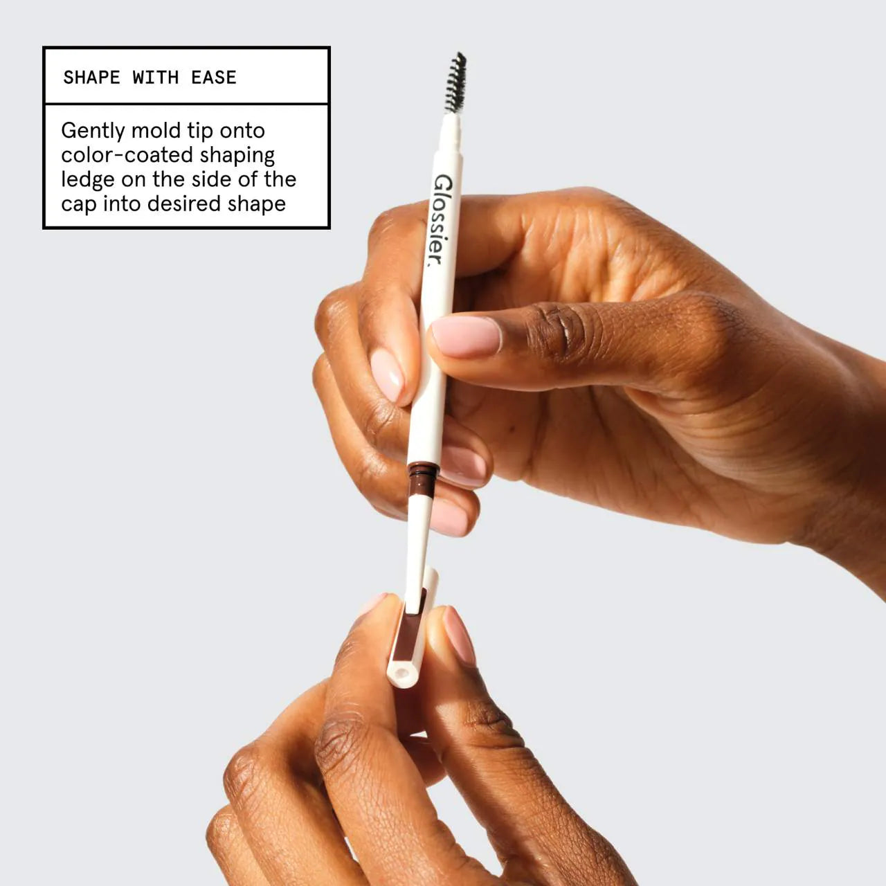 BAJO PEDIDO - Glossier Boy Brow Arch Pomade Pencil | Lápiz-Pomada de Cejas 2-en-1