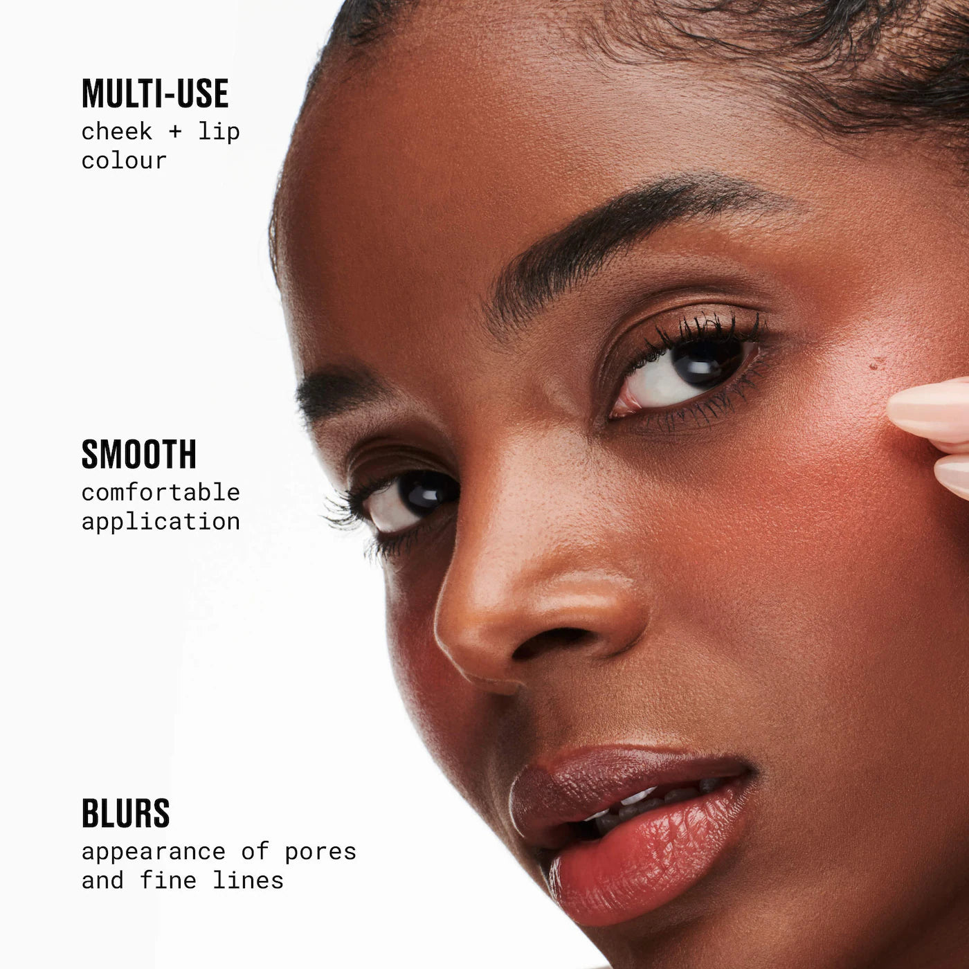 BAJO PEDIDO - MAC COSMETICS Glow Play Cushiony Lightweight Buildable Blurring Blush | Rubor