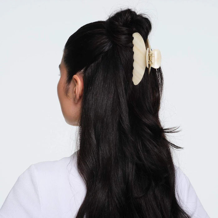 SALE BAJO PEDIDO - Emi Jay Big Effing Clip Hair Claw Buttercream – Pinza Grande Para Cabello De Acetato, Sostiene Cabello Completo