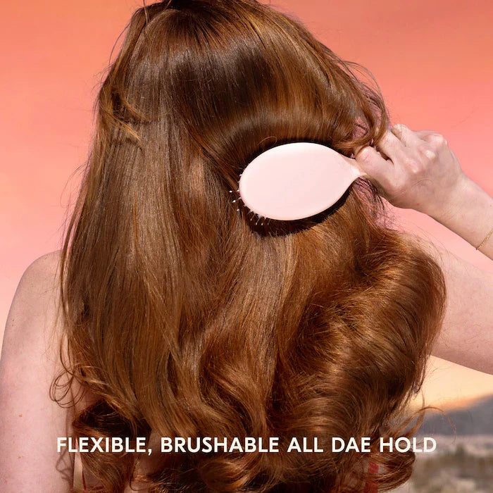 MADE TO ORDER - Dae Sunsetter Hairspray - Strong Hold and Flexible Finish Hairspray 200 ML