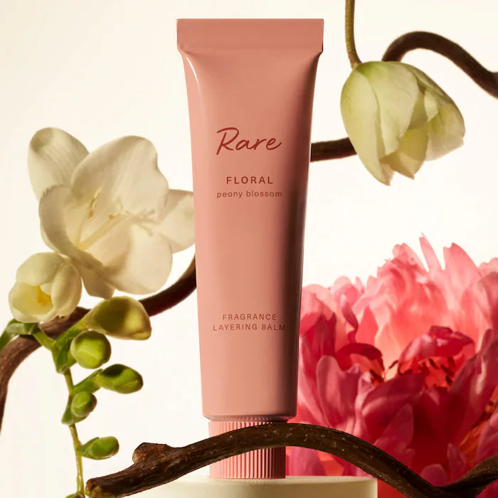 SALE  Bajo Pedido - Rare Beauty by Selena Gomez Floral Peony Blossom | Bálsamo Perfumado en Capas con Aroma Floral