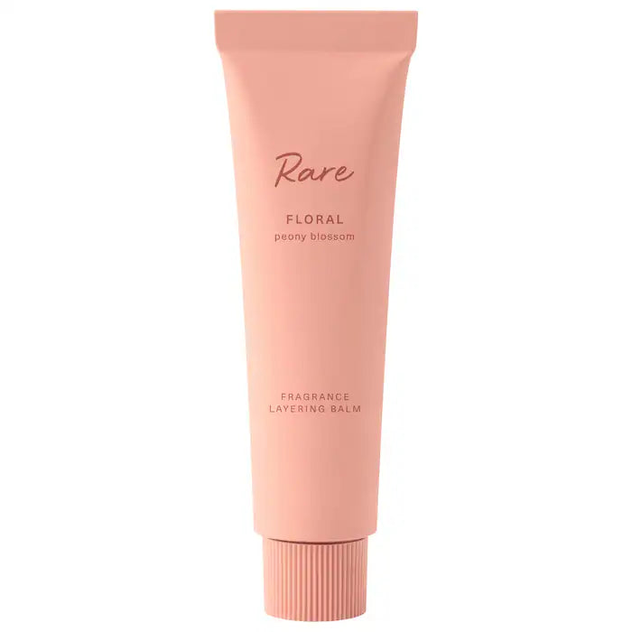 Bajo Pedido - Rare Beauty by Selena Gomez Floral Peony Blossom | Bálsamo Perfumado en Capas con Aroma Floral