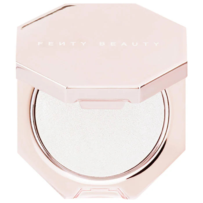 BAJO PEDIDO - Fenty Beauty by Rihanna Mini Diamond Bomb — Iluminador En Polvo Con Brillo De Diamante En Tamaño Mini